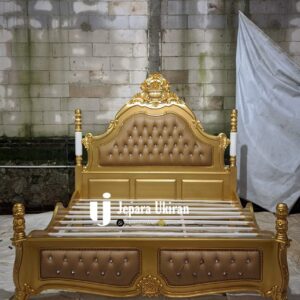 Tempat Tidur Mewah