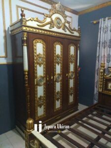 Kamar Tidur Jati 25c7ce00 4590 48bf ab2a 7b0fba002b75 225x300 - Kamar Tidur Jati