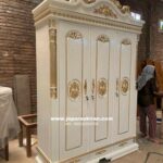 Almari Pakaian 3 Pintu