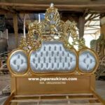 Tempat Tidur Jati Mewah