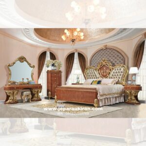 Kamar Tidur Eropa Terbaru 352a06ea 1e60 4a3d a5f4 56981df17aea 300x300 - Kamar Tidur Eropa Terbaru